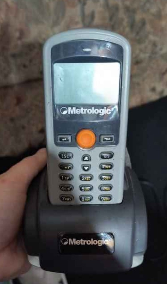 Metrologic OptimusS SP5500 Inventory Scanner w/Cradle – Tested To Power On