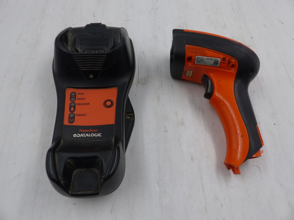 DATALOGIC POWERSCAN PM9500 BARCODE SCANNER WITH POWERSCAN BC9030 BASE CHARGER