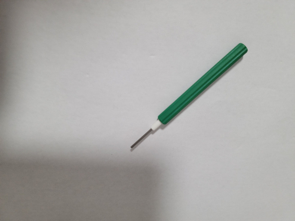Clover Hex Driver