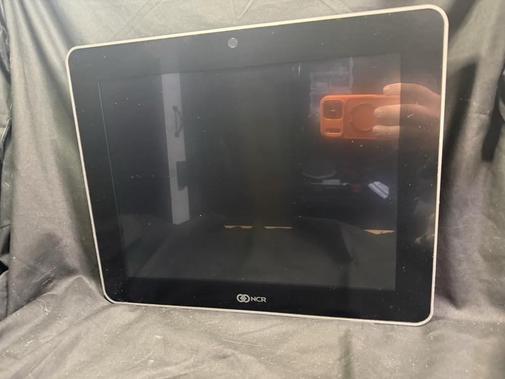 NCR RealPOS XR7 15″ Touchscreen POS Terminal 7702-2315-8801 Win 10 IoT