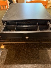 5001 POS CASH DRAWER. Great condition. Has double coin money holder.