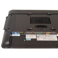 Oracle MICROS Workstation 625E Celeron 3765U 1.95GHz 4GB DDR3 128GB SSD 8202413
