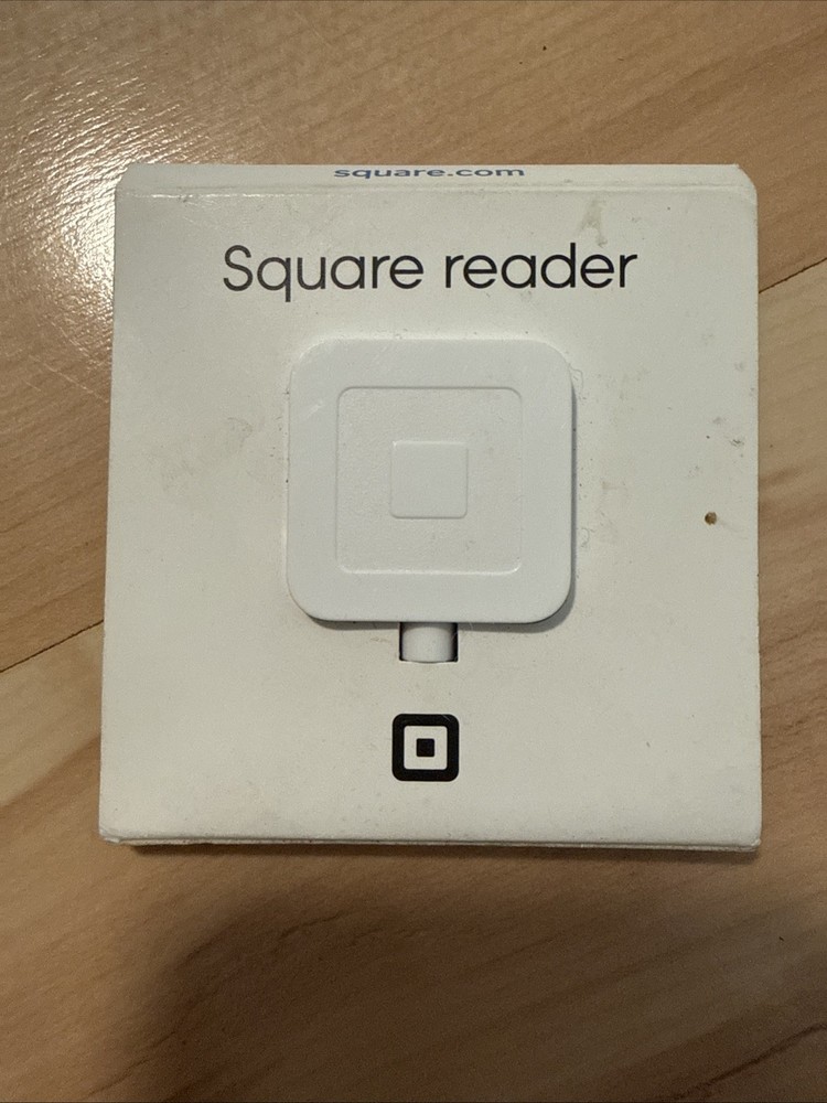 Square A-PKG-0206-01 Credit Debit Card Reader New