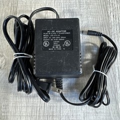 Lipman NURIT 3010 Wireless POS Credit Card Terminal w Case Charger Powers On