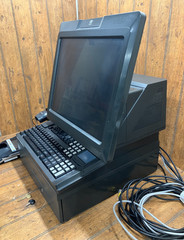 NCR Real POS 7616 w/ Monitor Keyboard Printer Scanner Card Reader Cash Drawer #2