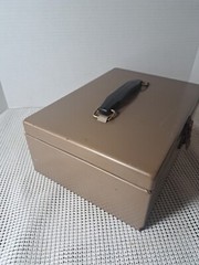 Vtg. Rockaway Metal Products Corp Cash Metal Lock Box, Inwood New York, No KEY