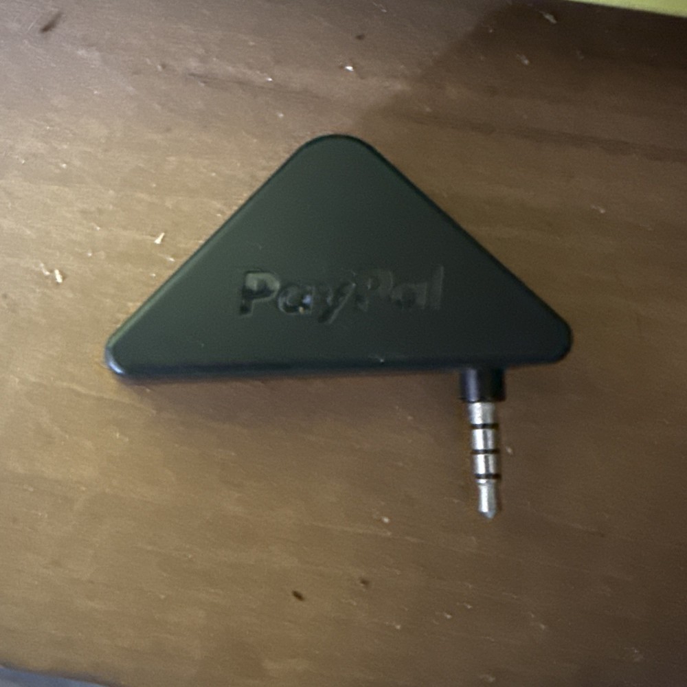 PayPal Reader Connects via 3.5mm Audio Jack | Wired Credit Card Reader