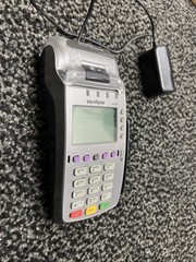 VeriFone VX520 Credit Card Terminal (tag234)