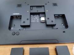 ELO 15″ I-Series 4.0 AiO Android 12 Touchscreen Tablet Computer – E792461