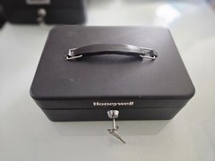 Honeywell Safes & Door Locks – Standard Small Cash Box with Removable Money T…