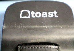 TOAST GO 1 HANDHELD POS MOBILE DEVICE WITH CREDIT CARD READER