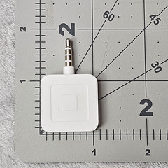 Square Magstripe Credit Card Reader Headphone Jack 3.5mm White Untested S4
