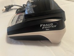 UVeritech Fraud Fighter CT-550 Currency Authenticator Detector w/charger