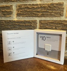 Square A-PKG-0206-01 Credit Debit Card Reader – White for Apple iPhone Android
