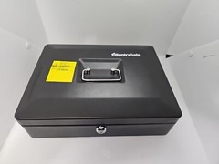 SentrySafe Medium Deluxe Cash Box Steel Lockable 2 Keys Organize 1 Unit Open Box