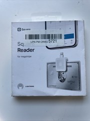 Square Reader – Magstripe – Lightning Connector