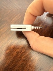 Credit Card Reader with 3.5mm Audio Jack for Mobile Devices ,White ,Pre-Owned