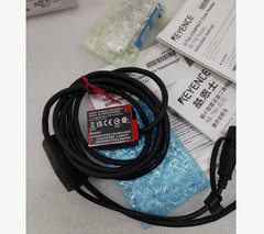 KEYENCE SR-710 Barcode Reader – New In Box, Free Fast Shipping