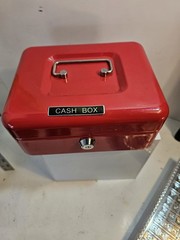 Portable Medium Steel Cash Box with Key Lock – Perfect for Home and Business