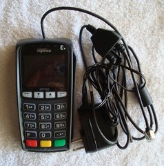 ingenico IPP350 Compact USB PoS Retail Magstripe+Chip Card Terminal+AC Adapter
