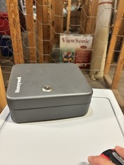 Honeywell Cash Box With Key