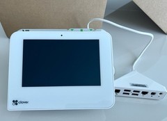 Clover Mini Wifi C300 – Card Reader / POS Point of Sale System w/ Power Supply