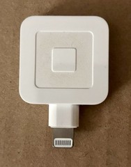 Square Reader For Magstripe Credit Card Scanner Lightning Connector iPhone iPad