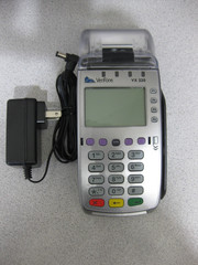 VeriFone Model VX 520 POS Credit Card Reader Terminal with Power Supply