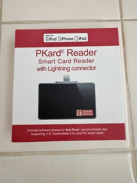 APPLE PKARD READER SMART CARD READER W/LIGHTNING CONNECTOR – BRAND NEW
