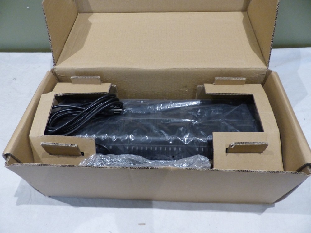 MULTI-UNIT 6-PORT CHARGING DOCK STATION 12-24V 10A