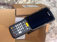 Zebra MC3300 Mobile Computer Barcode Scanner – MC330K-GI3HA3US