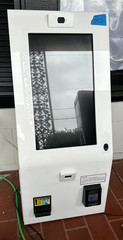Self Checkout POS PARLEVEL MICRO MARKET SLIM 21″ Touchscreen Scanner Card Cash