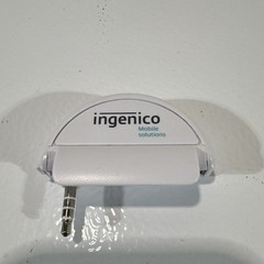 Ingenico Mobile Solutions Credit Card Reader 3.5mm Plug Smartphone untested
