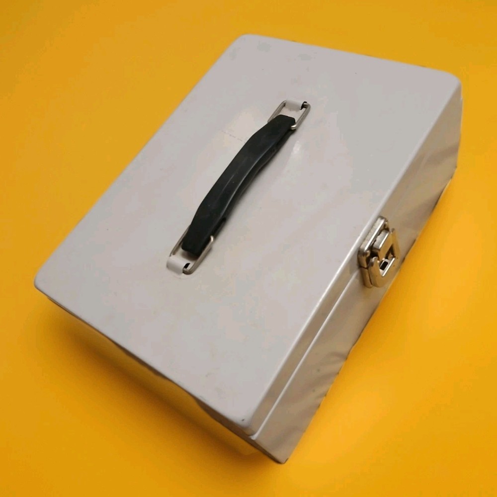 Vintage 1970s Beige Cash Box File w Handle Buddy Products