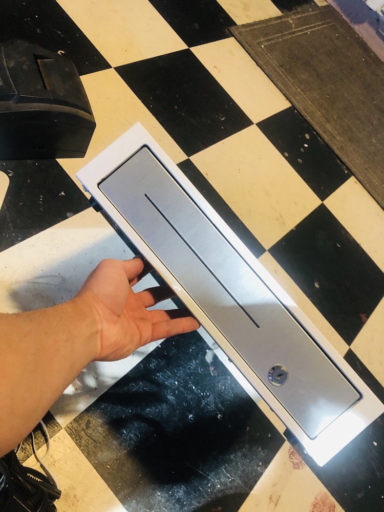Clever cash register comes with two printer