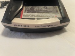 UVeritech Fraud Fighter CT-550 Currency Authenticator Detector w/charger