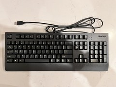 New Lenovo 00XH688 Traditional Wired USB Black Keyboard