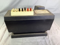 VINTAGE Antique CREDIT CARD MACHINE NewBold ADDRESSOGRAPH