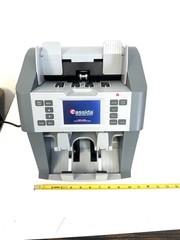 Cassida 9900R Currency Discriminator Money Counter Counting Machine WORKS GREAT!