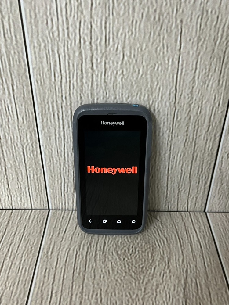 Honeywell Dolphin CT50L0N-CS16SFH 8GB Android Mobile Computer 2D Scanner