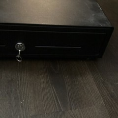 CASH DRAWER | 16″ VOLCORA manual push open cash drawer with Key