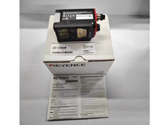 New in box Keyence SR-2000W Barcoder Reader Scanner