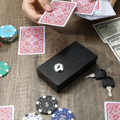 1 Pack Metal Box for Gamblers Pocket Sized Winner Bank Casino Cash Box with 2 Ke