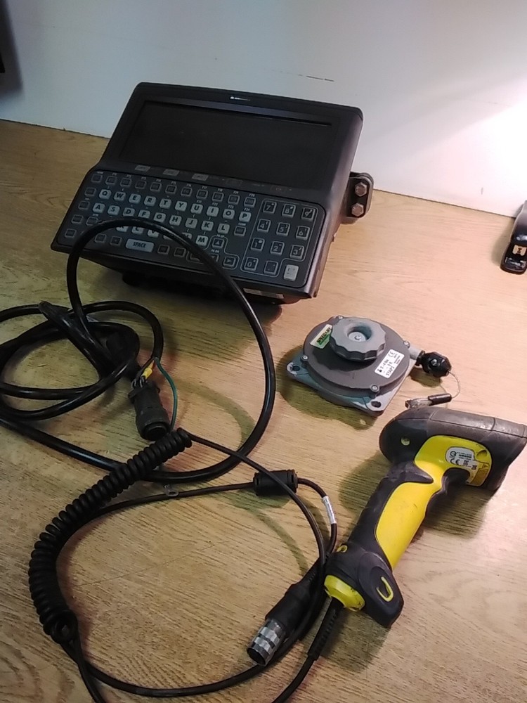 Motorola VC5090-MAOTQGH7WR Forklift Computer Barcode Scanner W/ Symbol…
