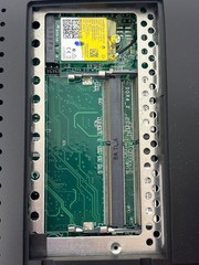FOR PARTS | Elo EPS15E5 E442161 i5 9th gen 15.6″ POS System – Damaged Screen