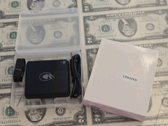 BBPOS CHB22 Portable Credit Card Reader