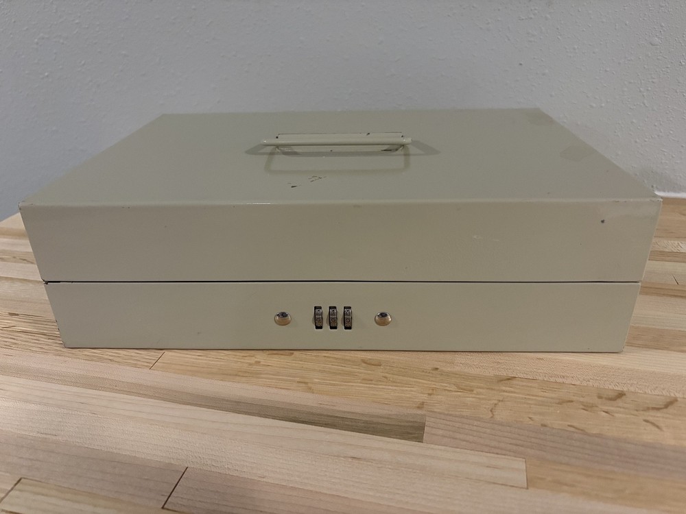 Vintage Beige Combination Lock Portable Cash Box Works – MMF Industries?