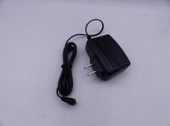 INGENICO MOVE 5000 TWB32011419R CL 4G WIFI BT CARD READER – PW LOCKED