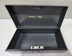 Vintage Gray Metal Steelmaster Bond/Cash/Office Box No Key Art Steel Co. NY