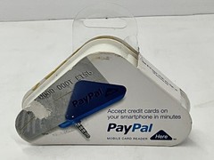 PayPal Mobile Credit Card Reader Swiper For iPhone and Android-NEW